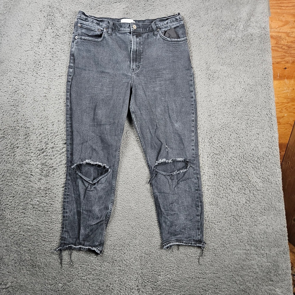 Abercrombie & Fitch 32/14r The Mom High Rise Distressed Black Wash Cropped Jeans